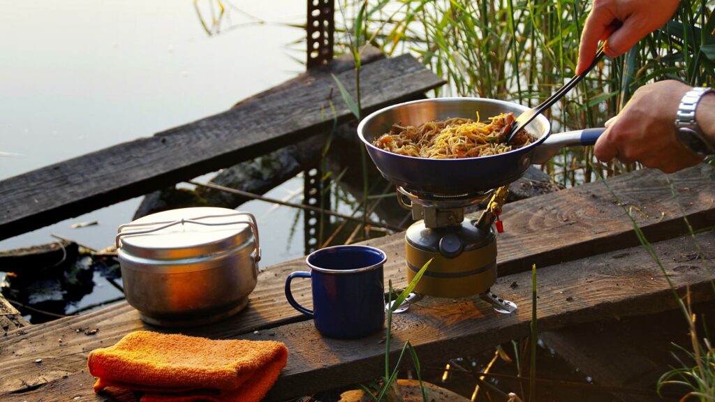 What You Should Have With Your Campfire Cooking Kit