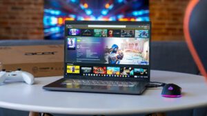 How to Play Games on Chromebook Effectively