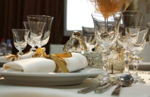 Choose Party Tableware that Adds Style to Your Celebrations